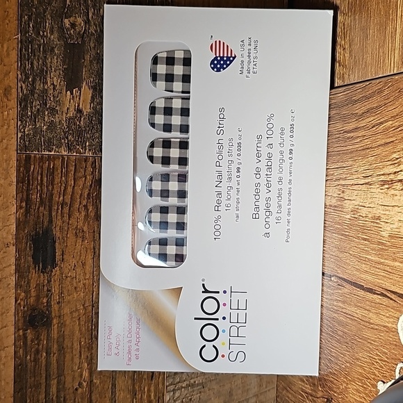 Color Street Other - Color Street PLAID ABOUT YOU Real Nail Polish Strips